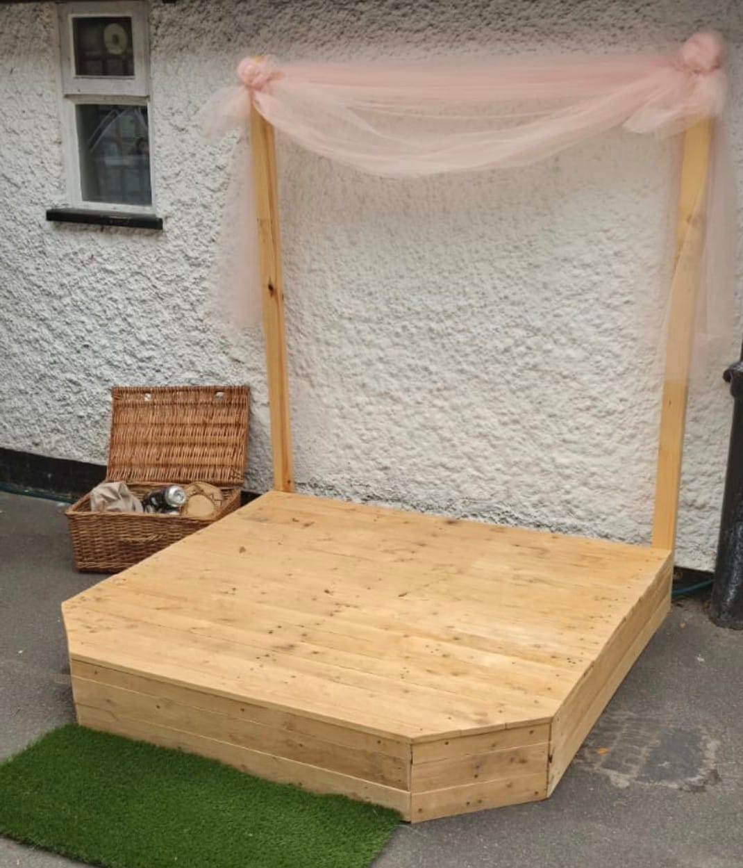 Childrens stage